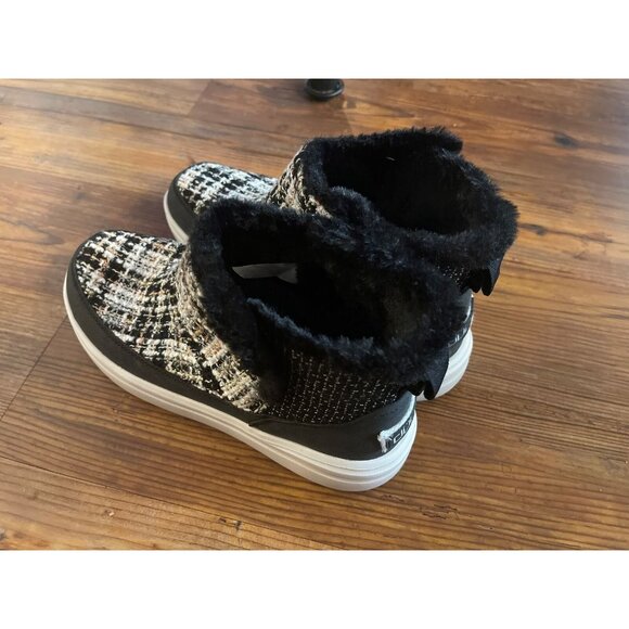 Hey Dude Mel Boot Boucle Back Lightweight Booties Shoe US 9 EU 40 New With Tag - Picture 3 of 5